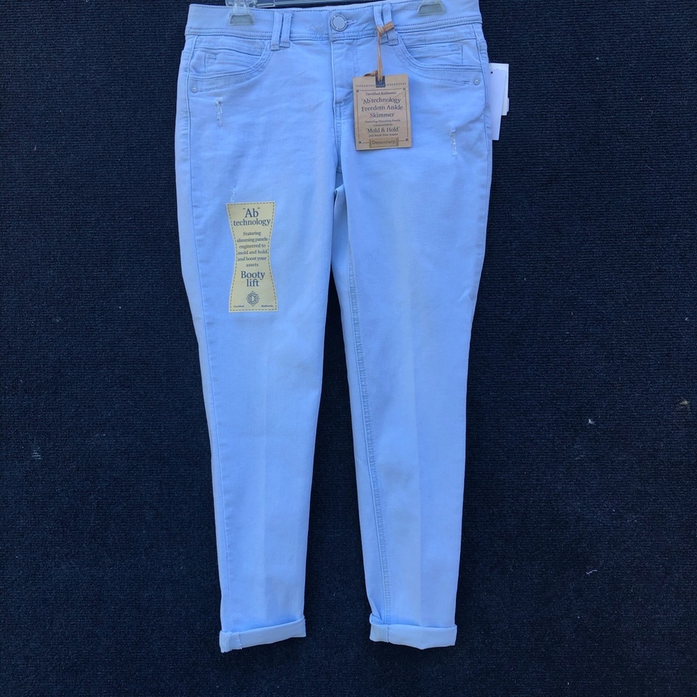 Democracy jeans